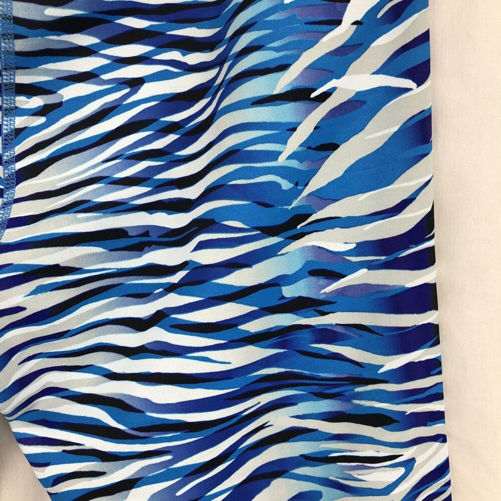Zella Blue Tiger Zebra Stripe Capri Compression Legging Yoga Pants Pocket Medium - Picture 3 of 4